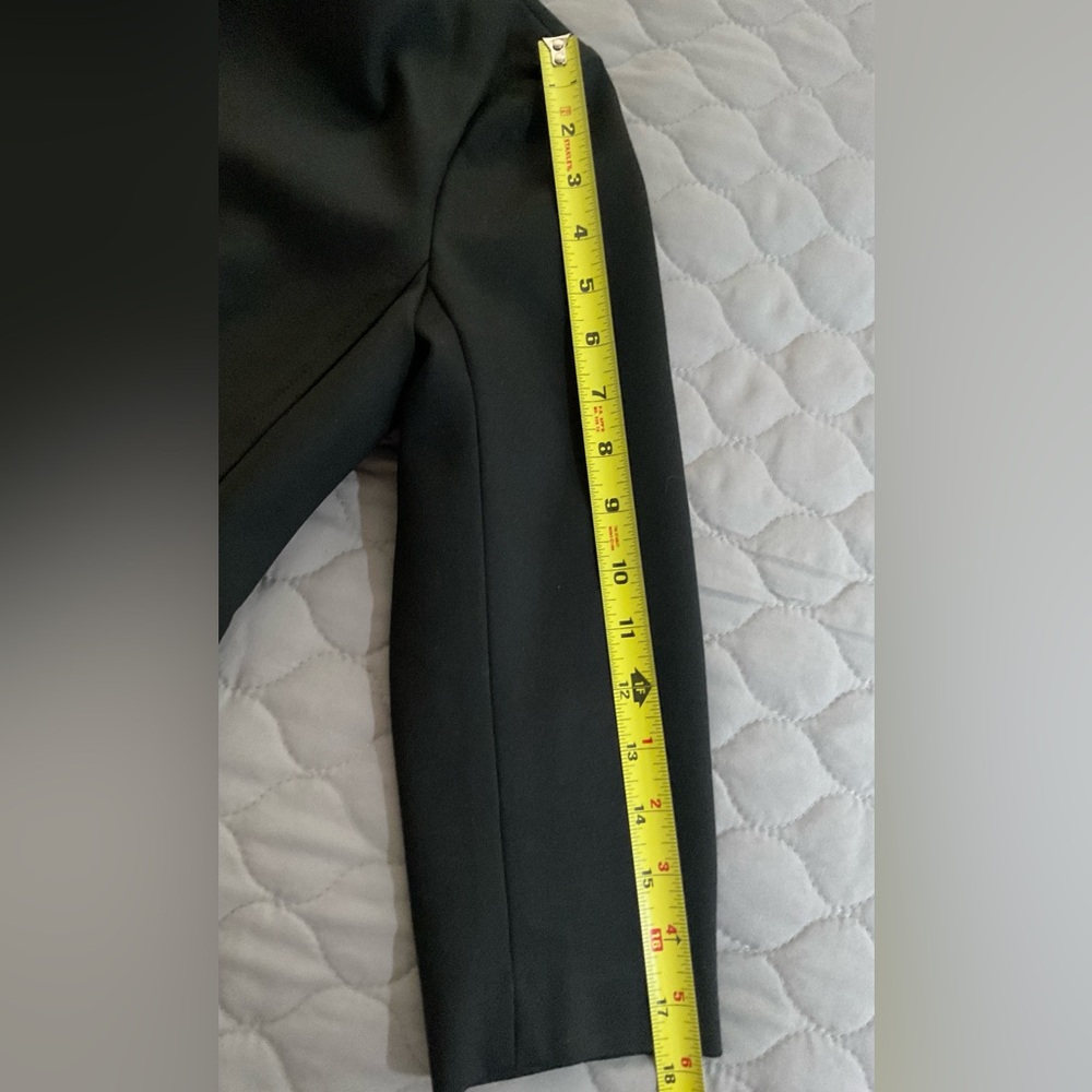 Banana Republic Black Women's Blazer - Picture 10 of 11
